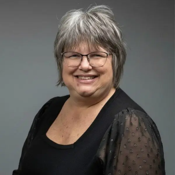 Holly Lyle